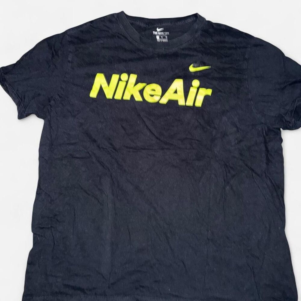 Nike Men's Black and Navy T-shirt